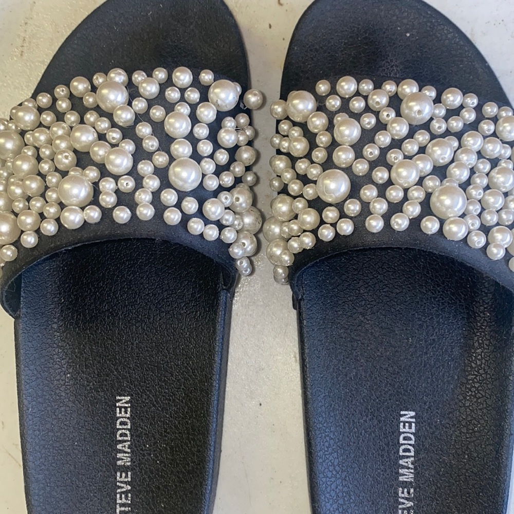 steve madden pearl slides